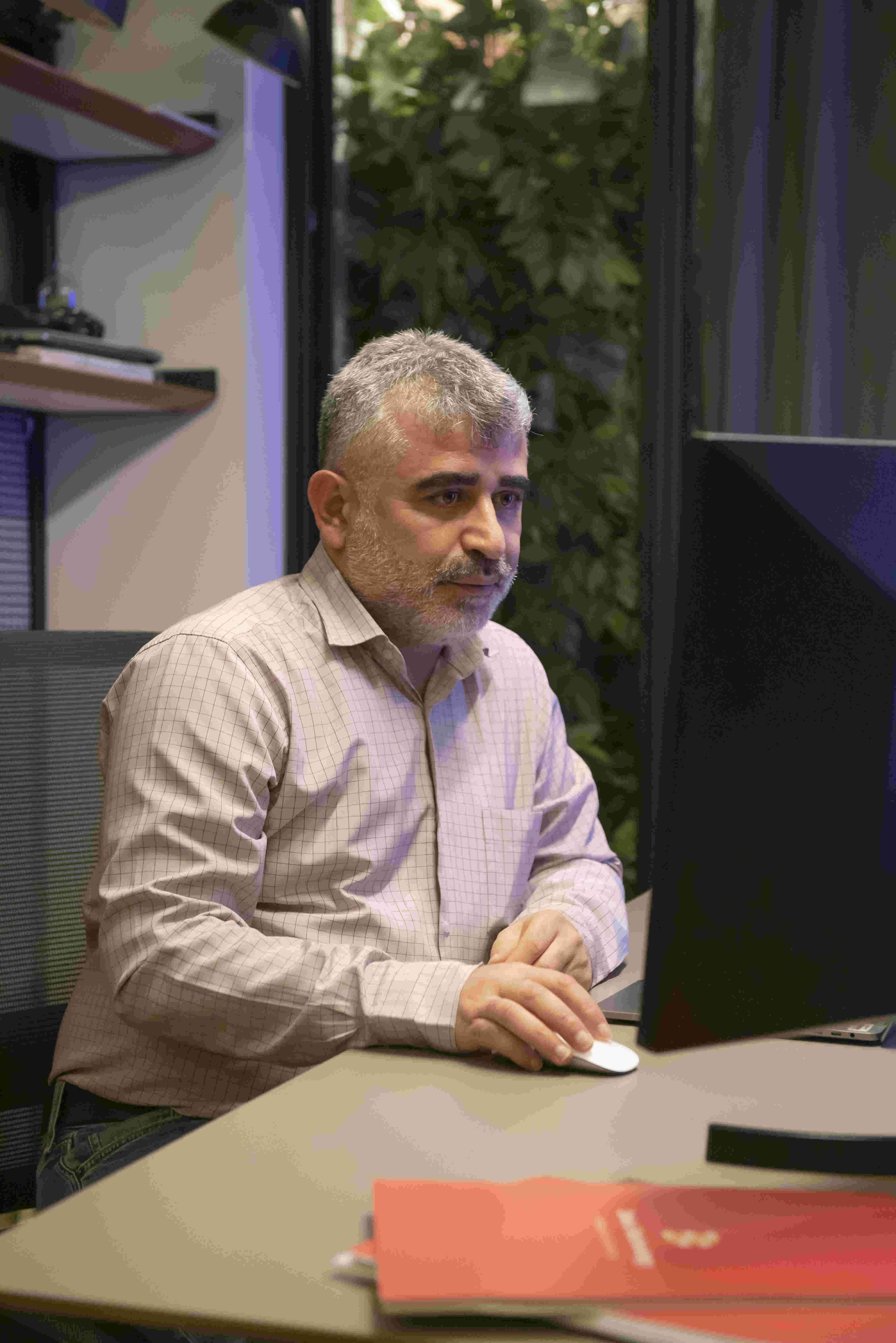 Deka Technology engineers working on sap integration projects